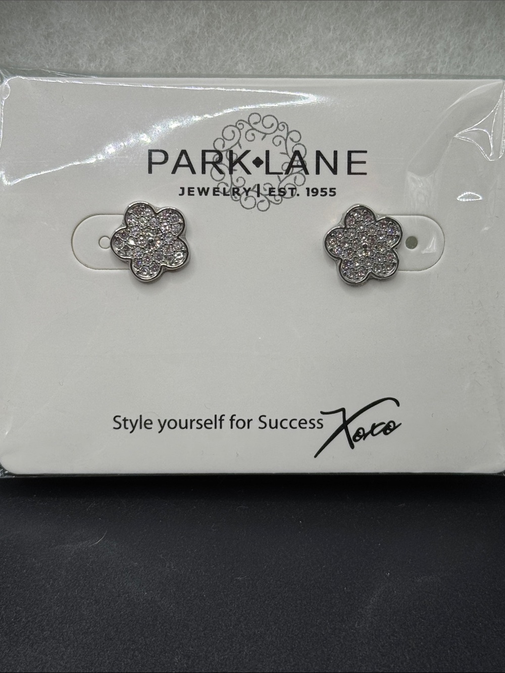 New in Box Park Lane Whimsy Flower Earrings
